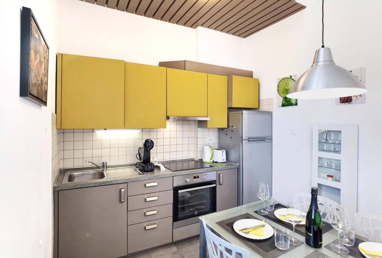 City Center Apartment Soldic Split Exterior photo